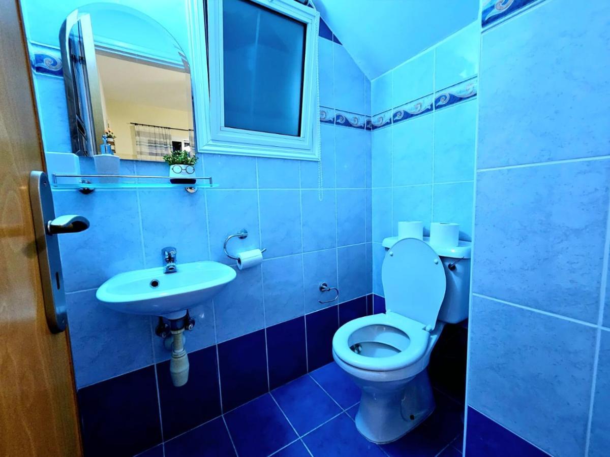 Spacious With Private Pool Villa