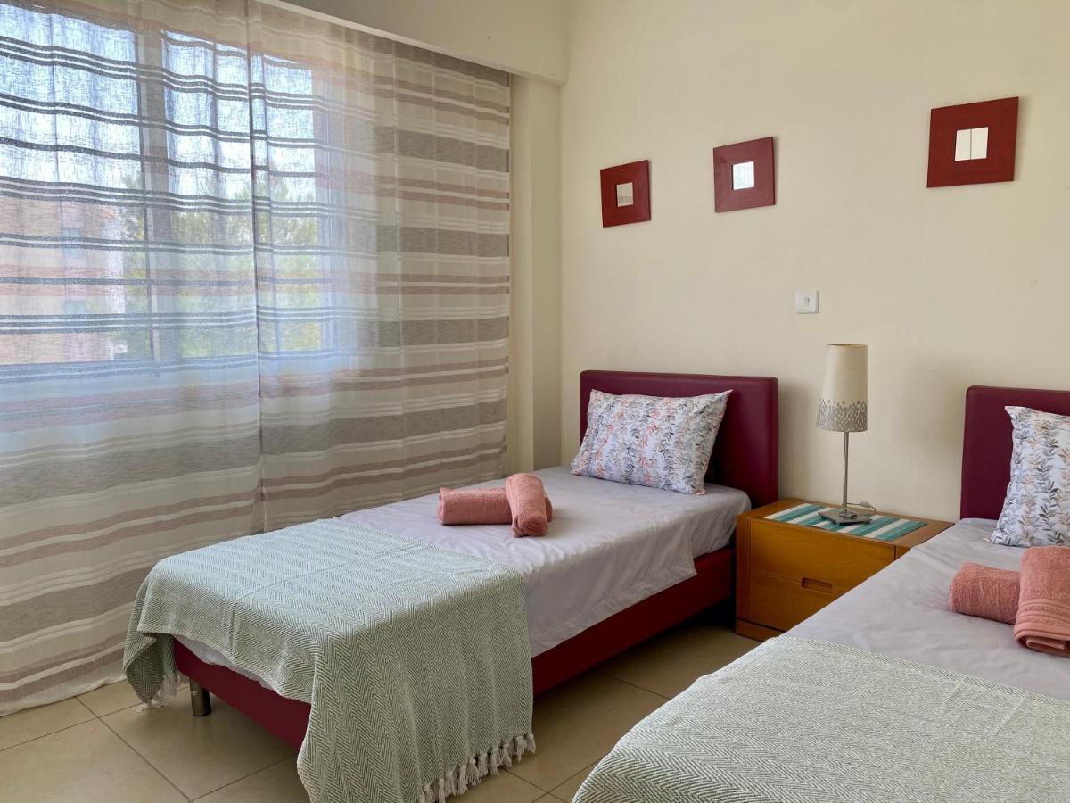 Apartment Elysia Park Pool View Paphos