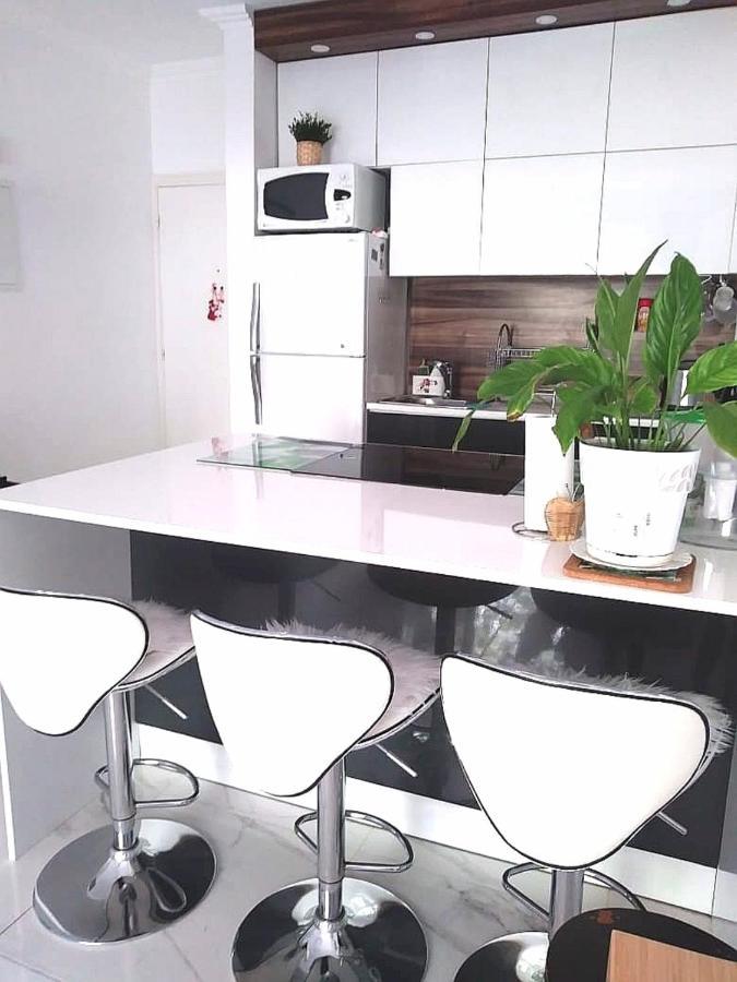 Utopia Apartment *