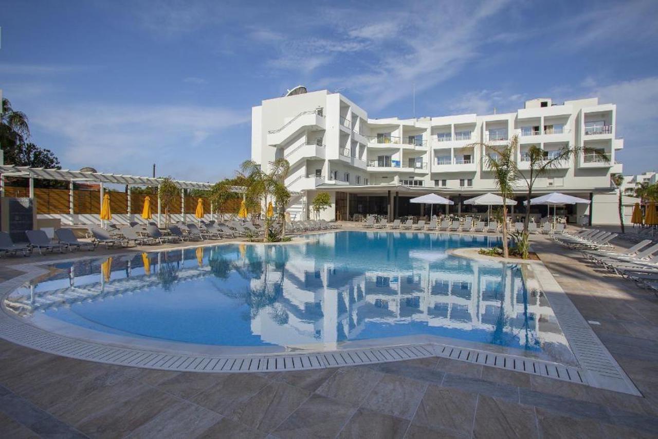Mayfair Gardens Paphos
