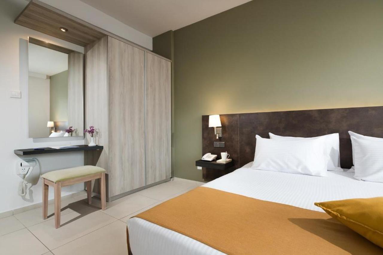 Mayfair Gardens 3* Paphos