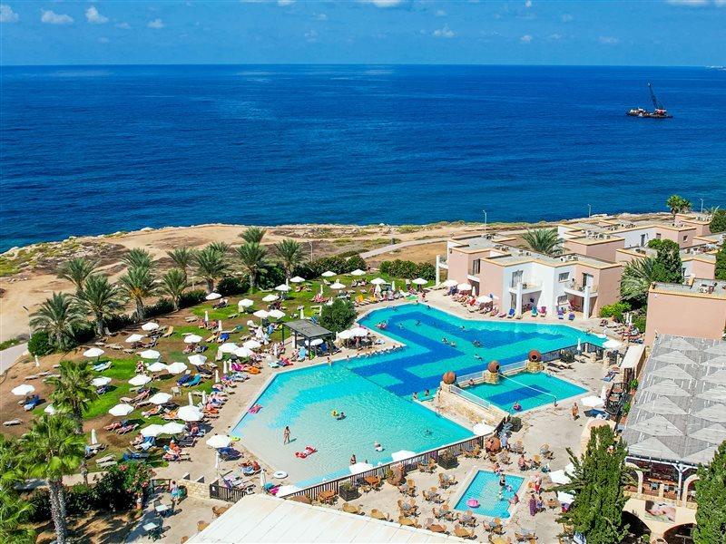 Atlantica Akteon Aparthotel 4*