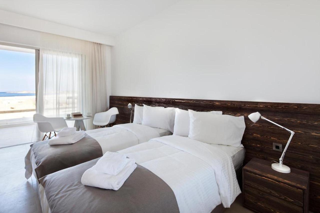 Amphora & Hotel Paphos
