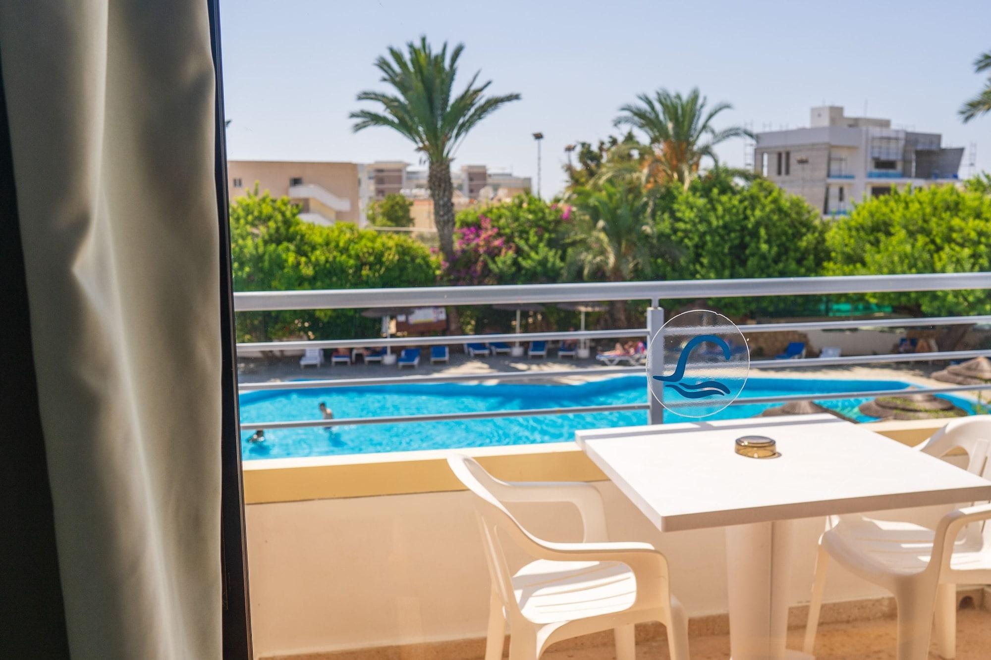 Aparthotel Gardens Holiday Paphos