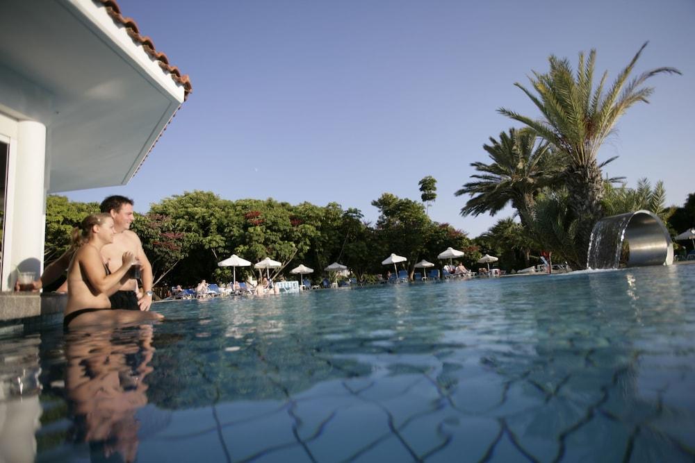 Avanti Hotel Paphos