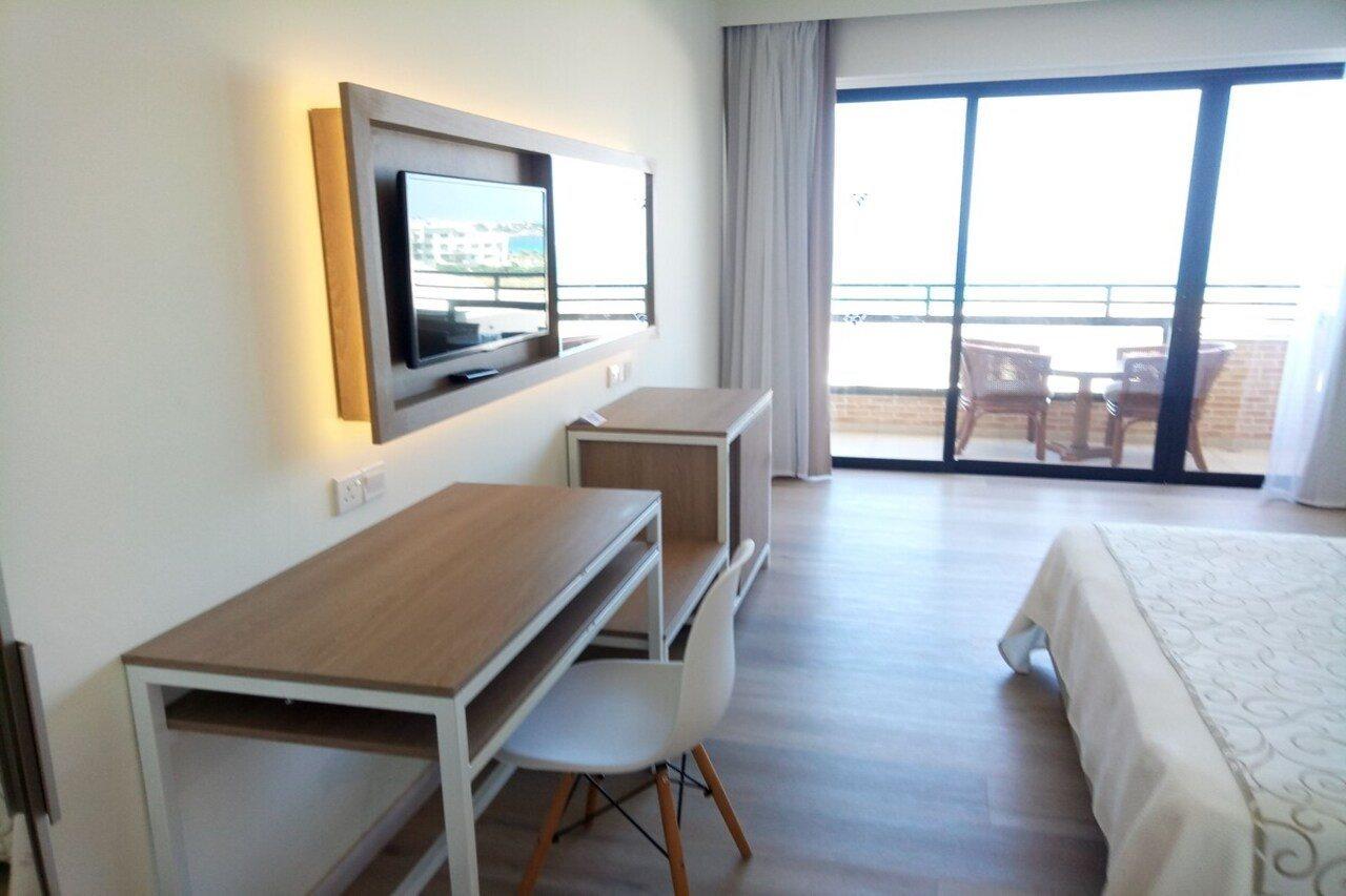 Hotel Venus Beach 5*