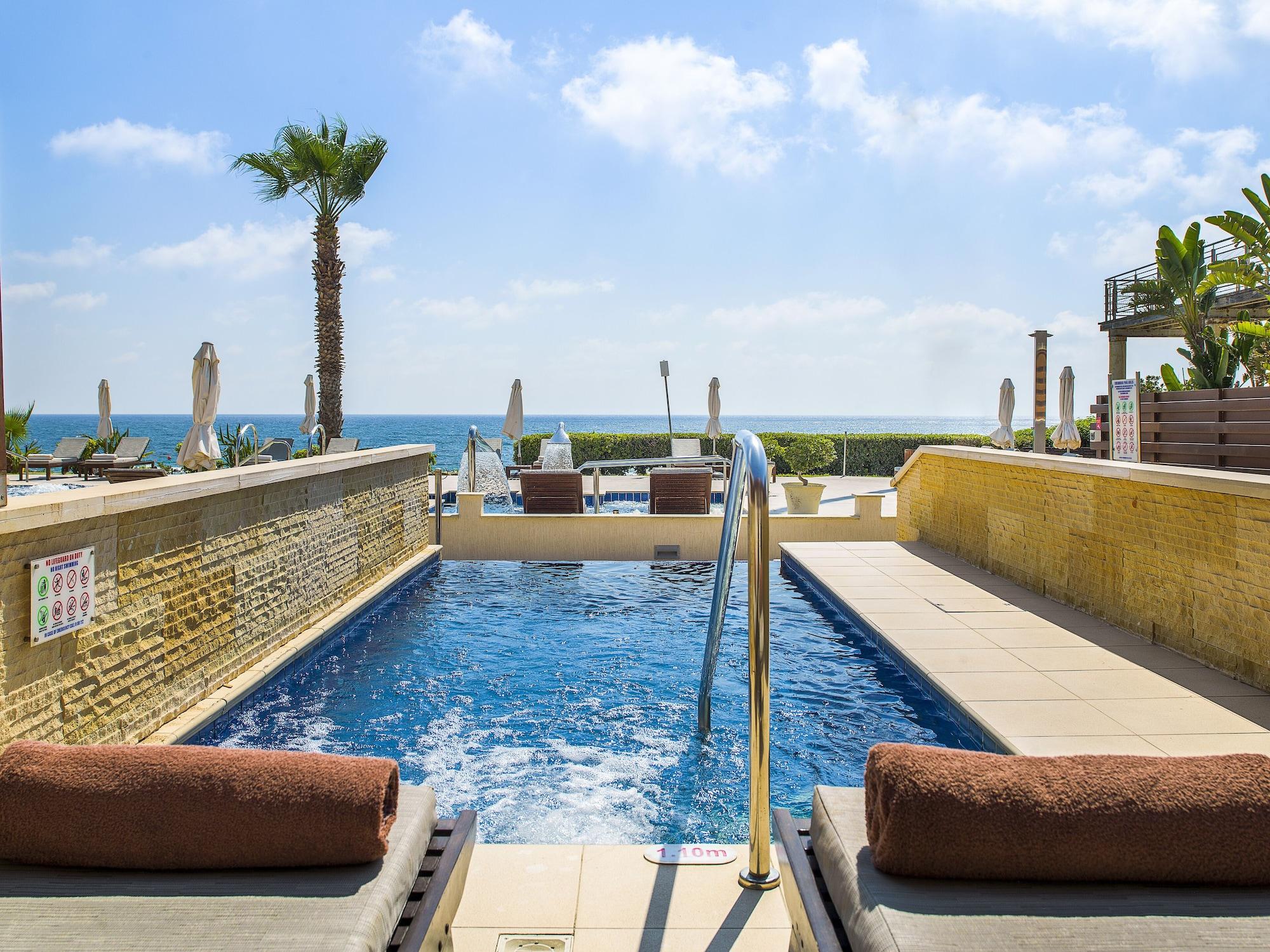 Alexander The Great Beach Hotel 4*