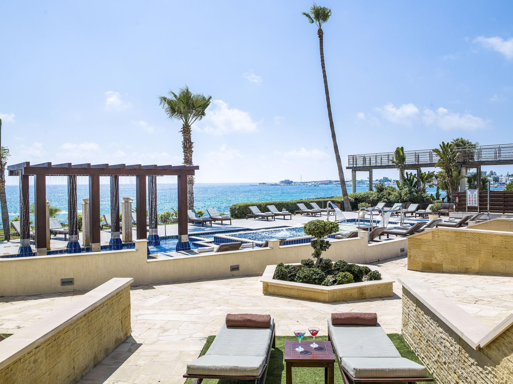 Hotel Alexander The Great Beach
