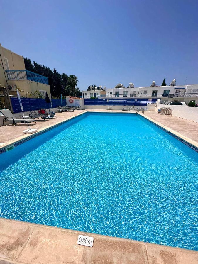 Apartment Paros Gardens, Universal Paphos