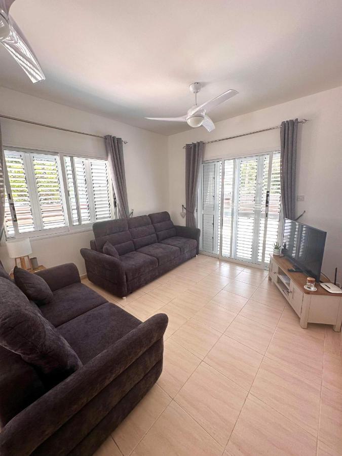 Paros Gardens, Universal Apartment *
