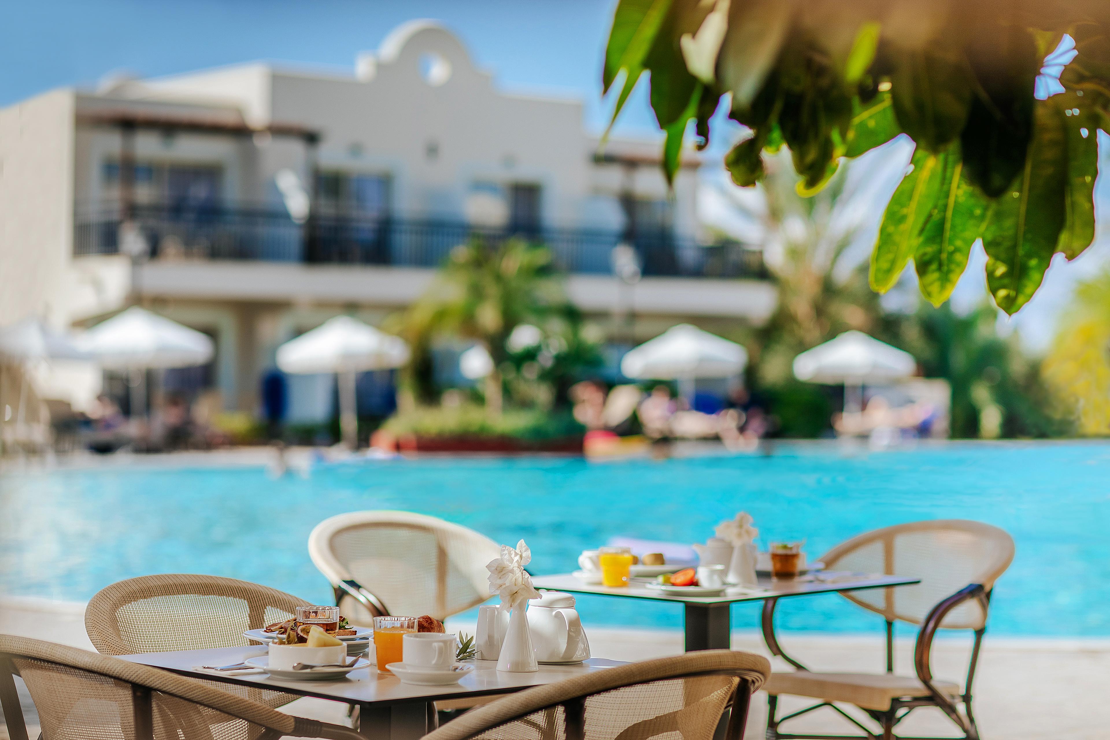 Louis Paphos Breeze 4*