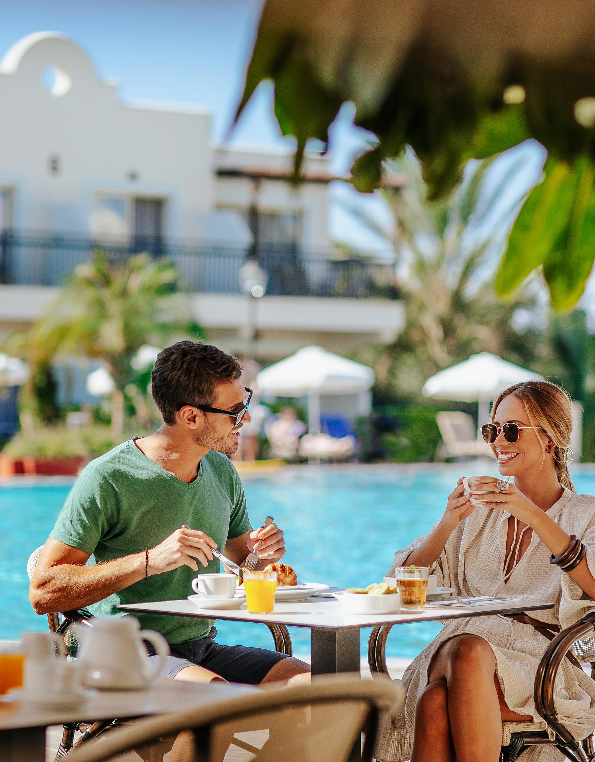 Louis Paphos Breeze Hotel 4*