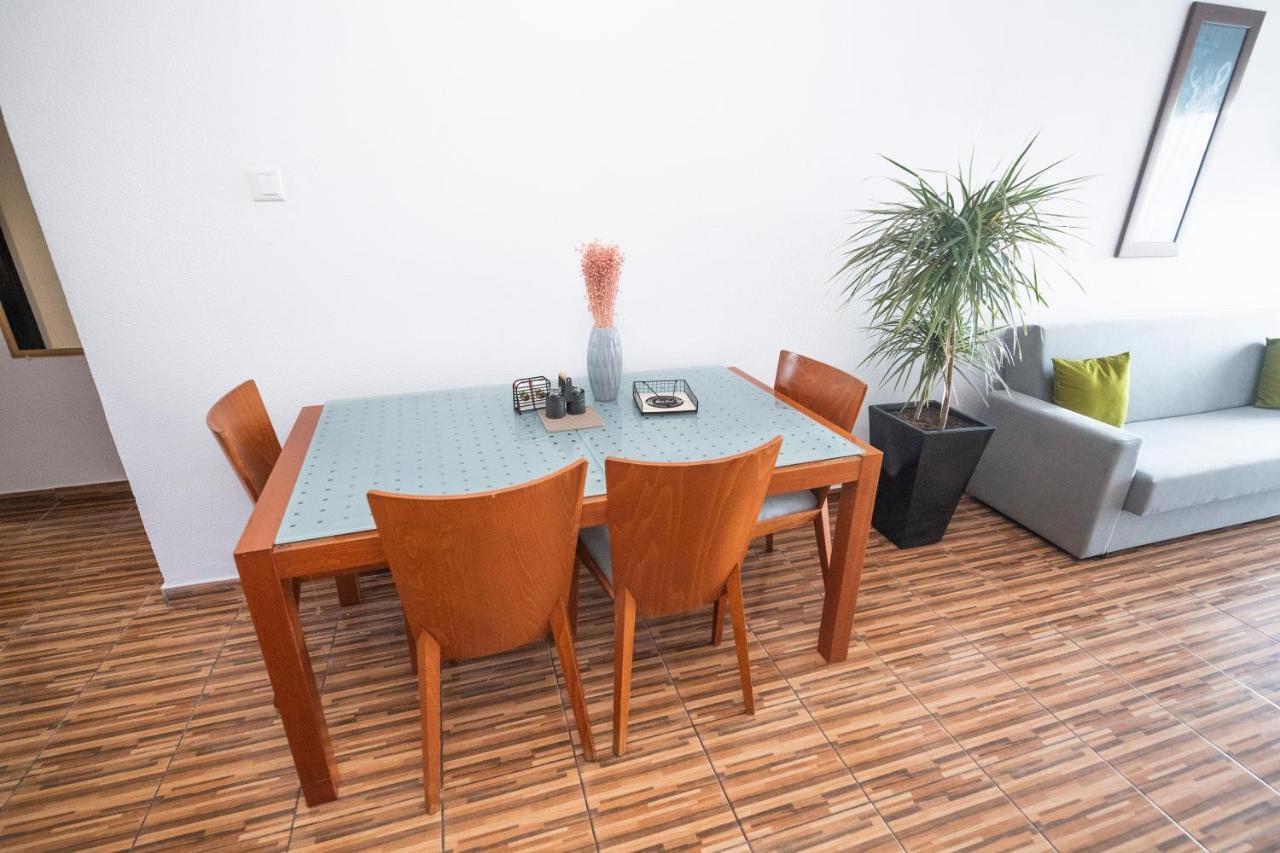 Apartment Portobello View