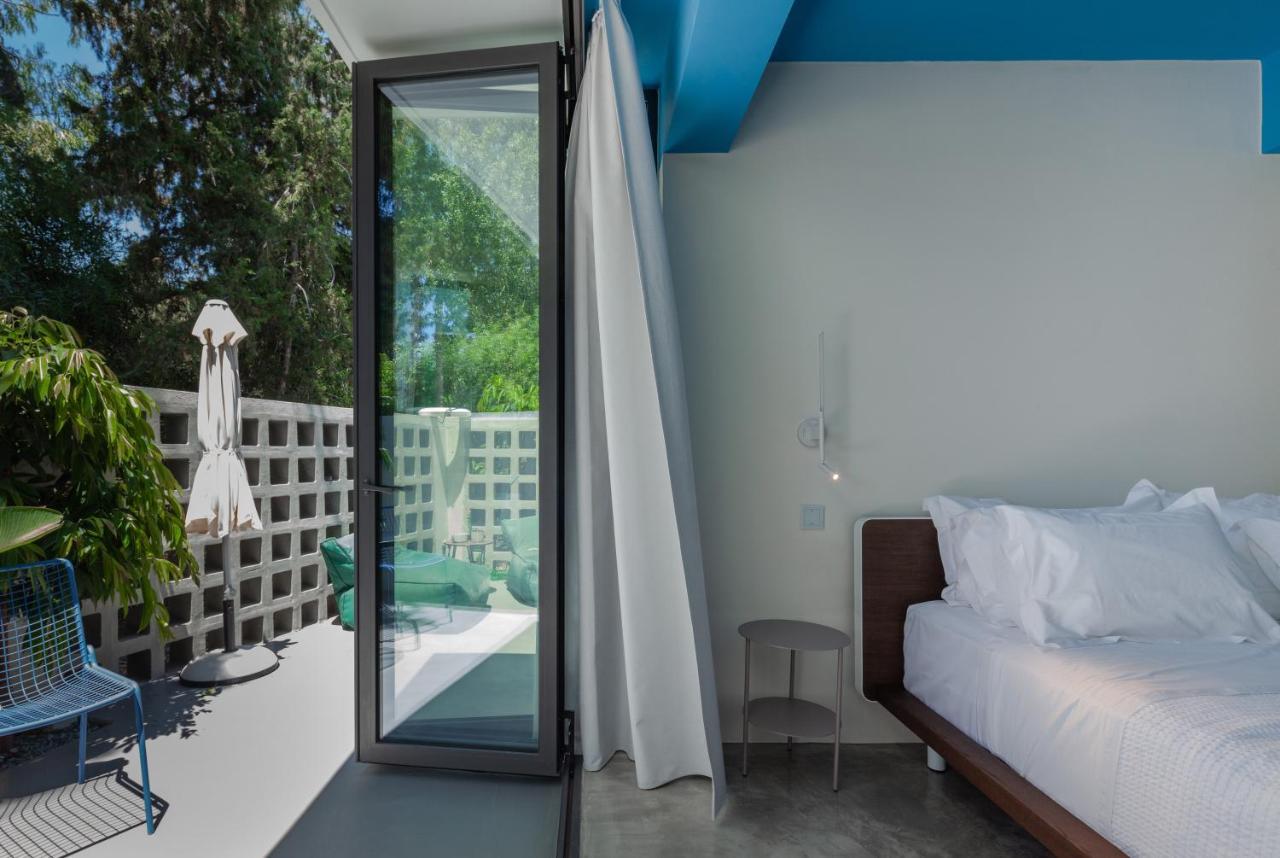 Aparthotel Adrop Pool Paphos