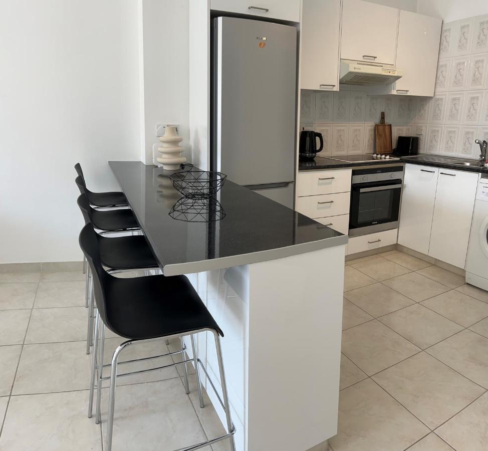 Costa Del Ray Apartment