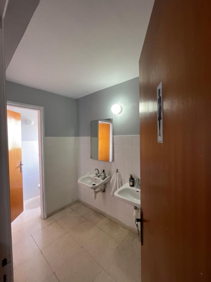 Albergue Marina *