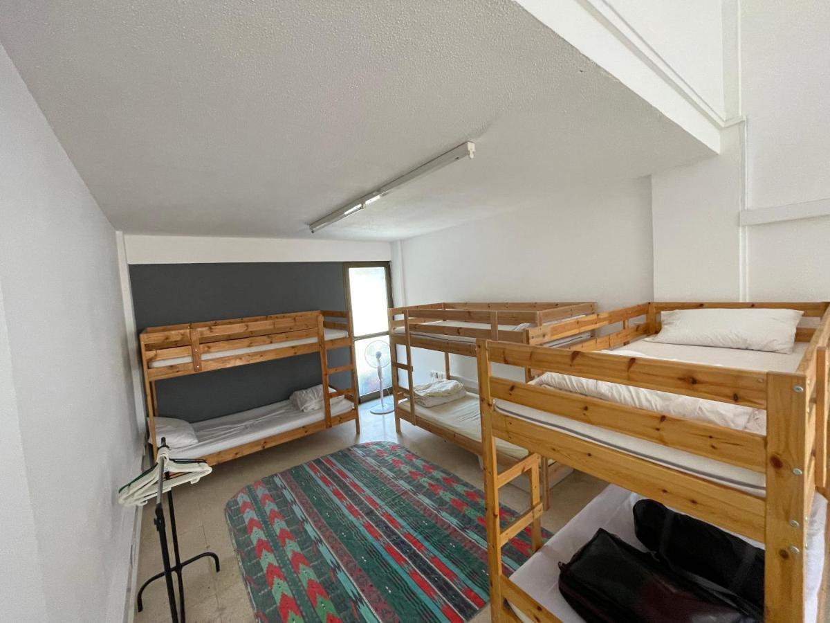 Albergue Marina *