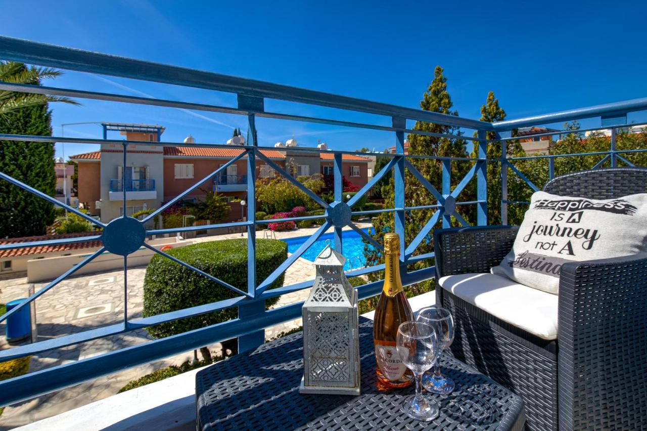 Villa Antonia's Palace Rooftop Jacuzzi Stunning View Paphos
