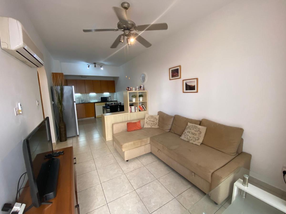 Ground Floor Apt Apartment