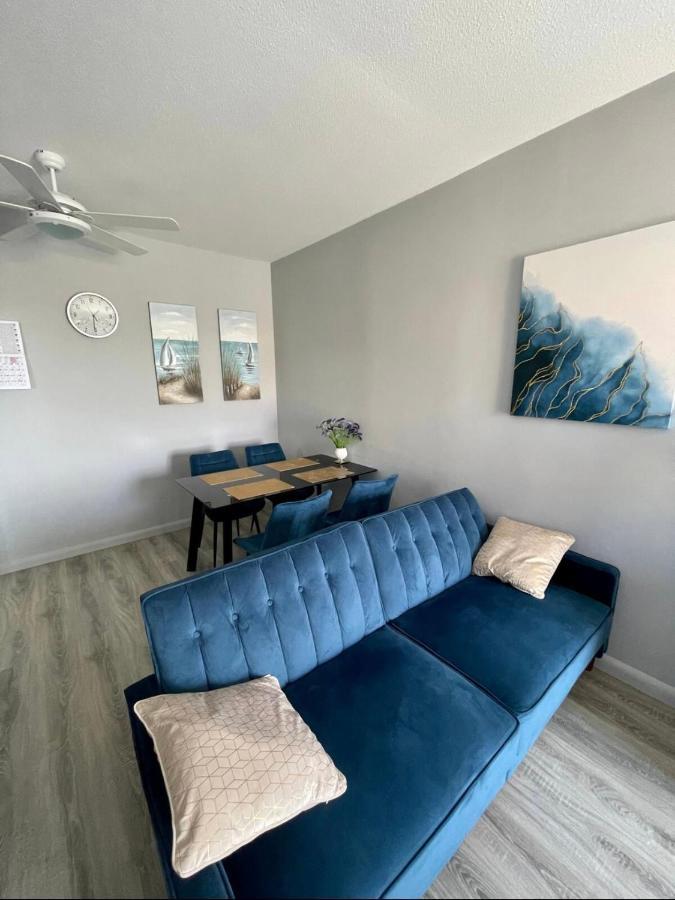 Regina Gardens Sunset With Fast Free Wi-fi And Late Check-out Apartment *