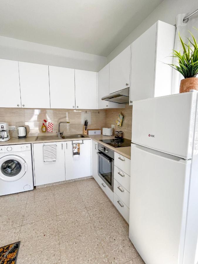 Apartment Modern Only 300m From Famous Venus
