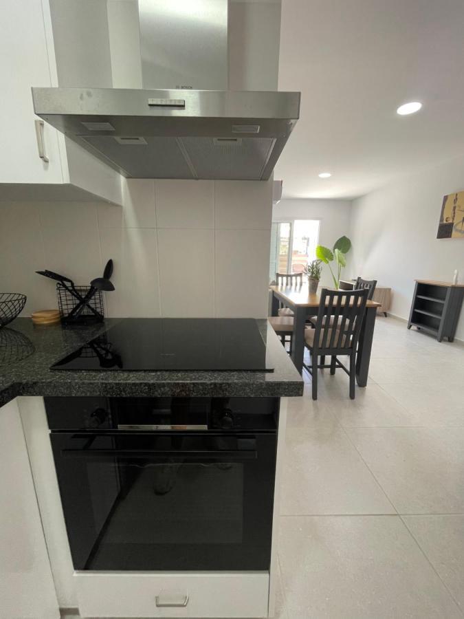 Lovely 2-bedroom Apartment, Newly Renovated * Paphos