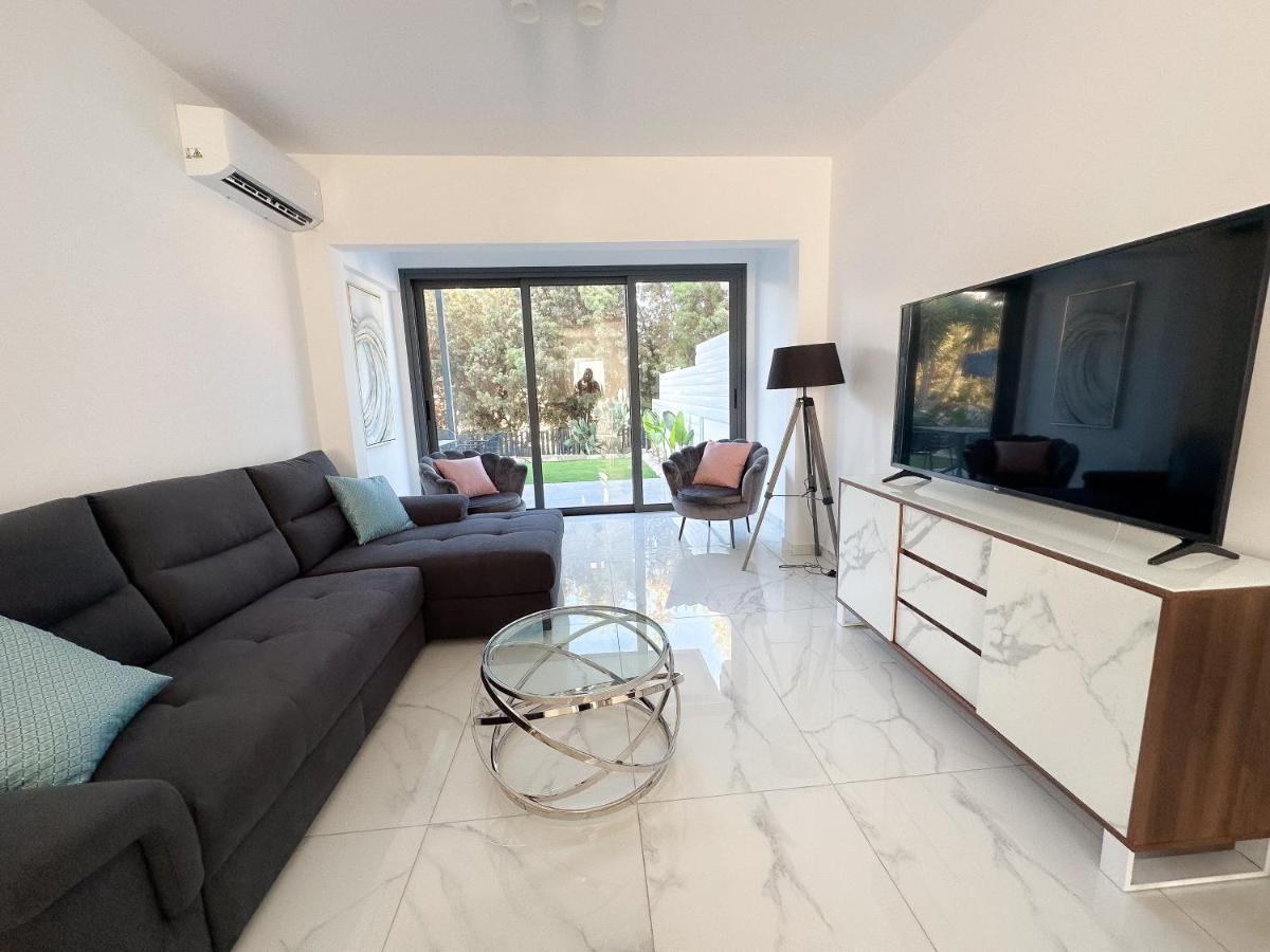 Luxury Garden Paphos