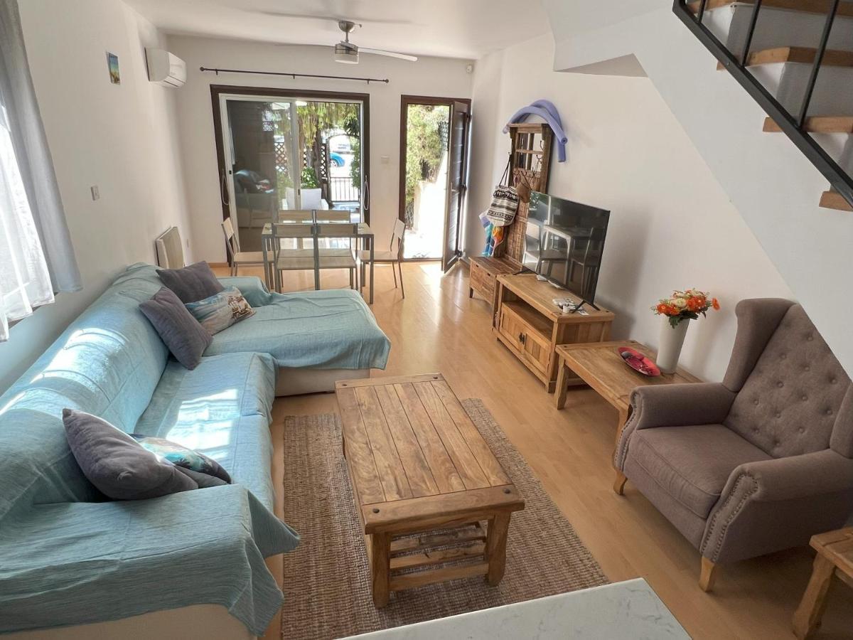 Aphrodite's Gardens Entire Townhouse 400 M To The Sea