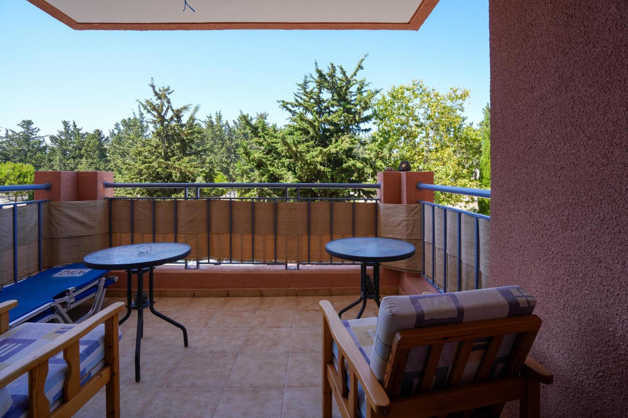 Apartment Resitour - Limnaria Gardens *