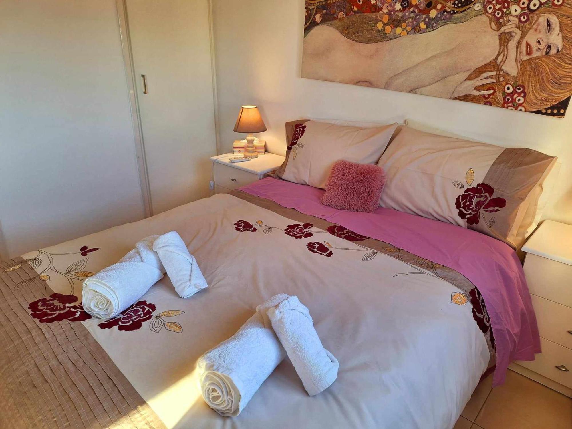 Apartment Kato 400m To The Paphos