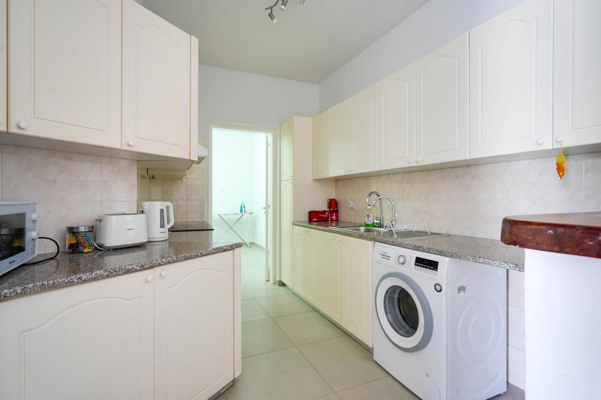 Resitour - Kings Palace Apartment *