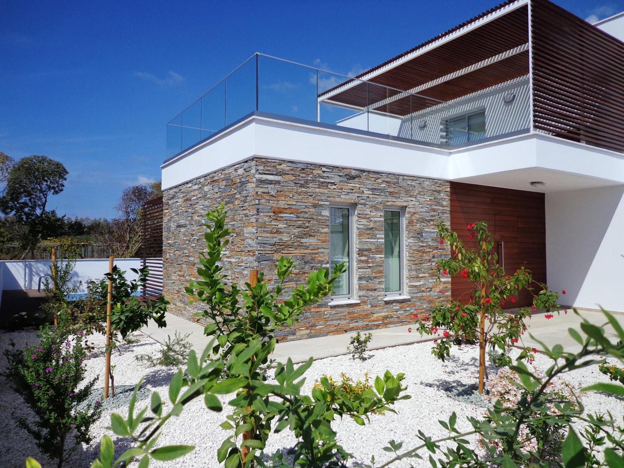 Villa Kyma 3 Bed + Pool *