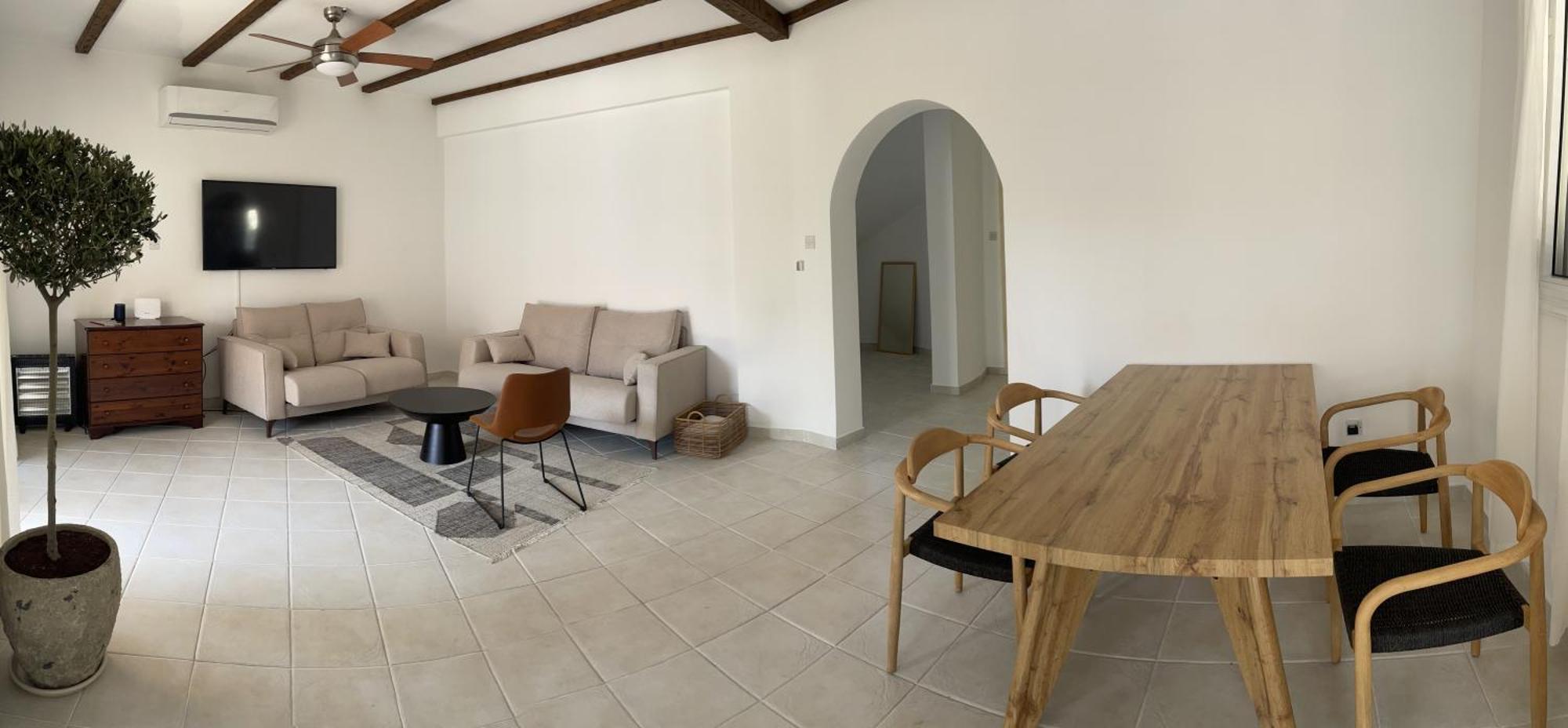 Holiday home 3 Bedroom House Regina Gardens *