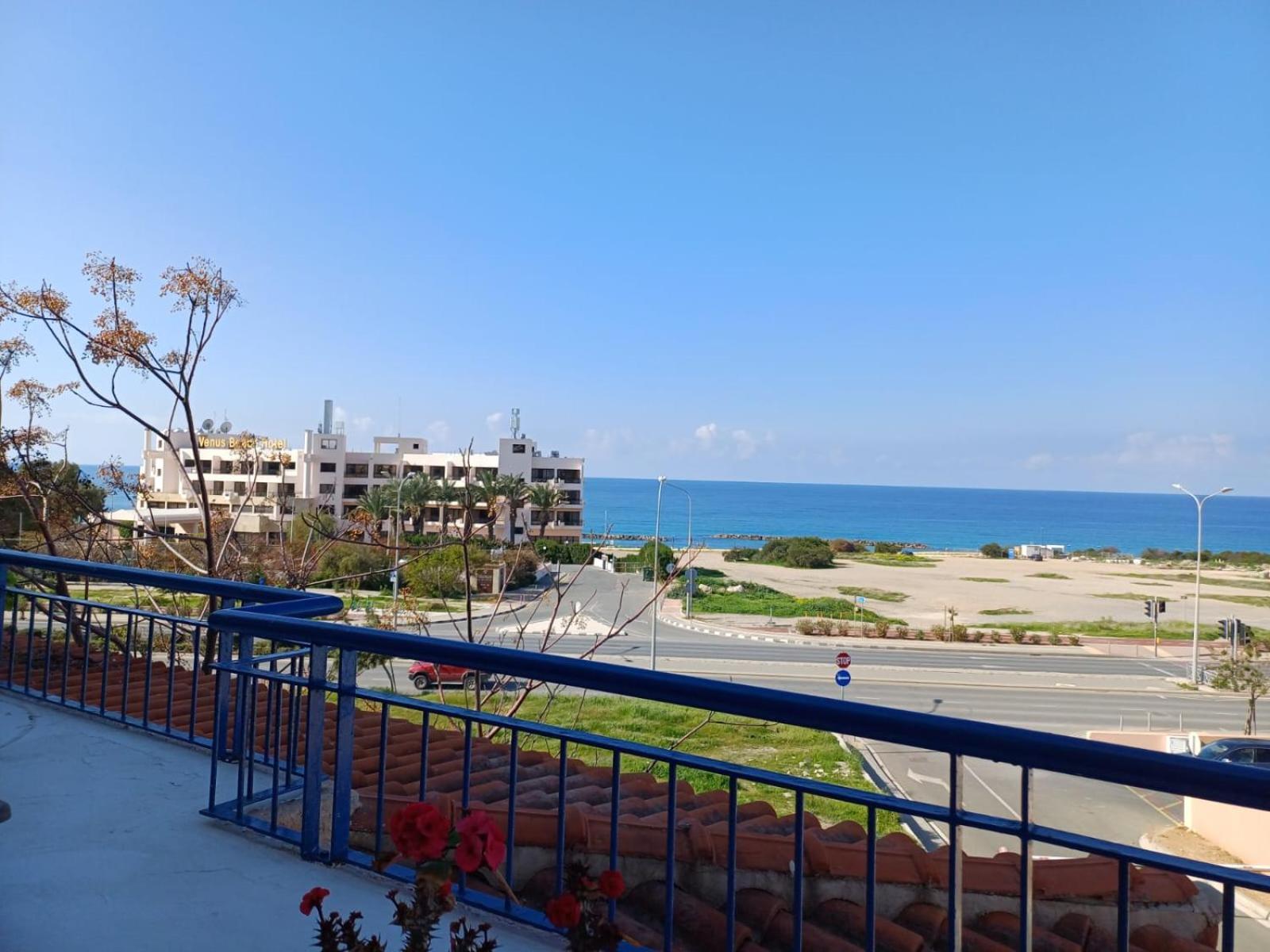 Kings Palace - Spacious 2-bed With Sea Views And Large Patio * Paphos