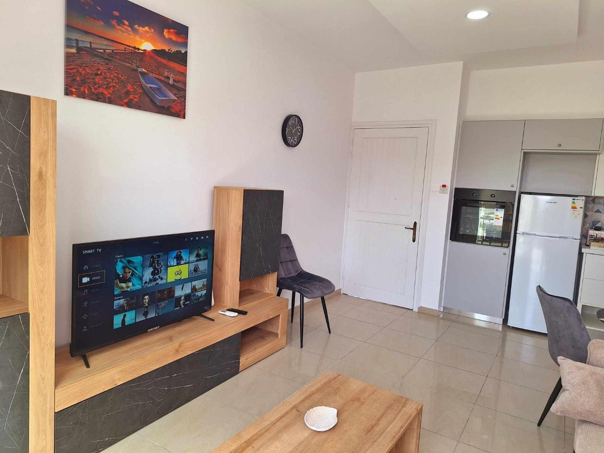 Stylish Kato Close To & Vibrant Harbor Life Apartment *