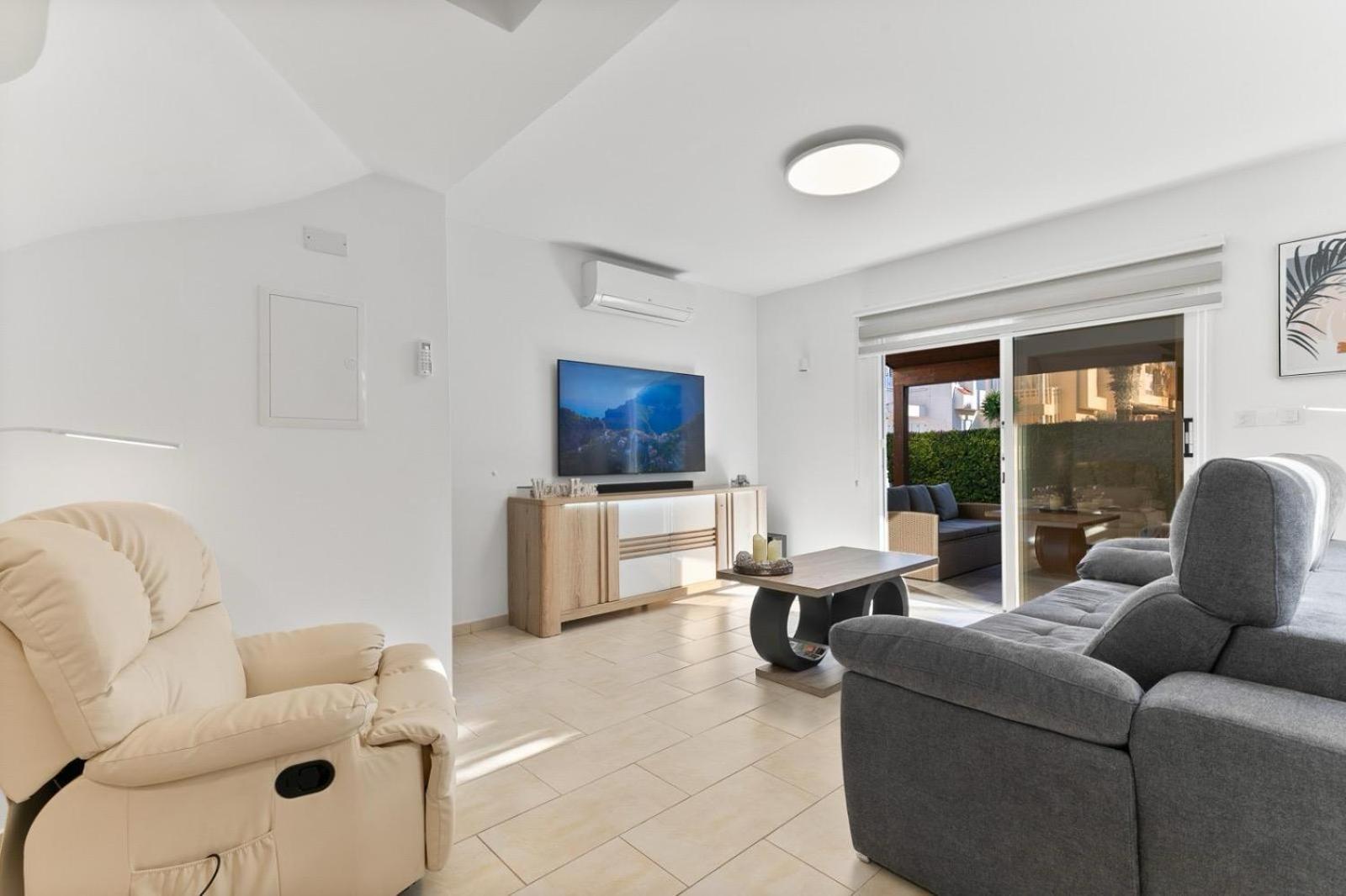Apartment Kasandra Luxury 2 Bedroom Townhouse *