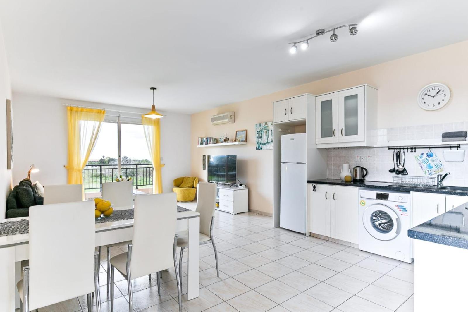 Ferienpark Sunny View - A Stunning With Private Rooftop Paphos