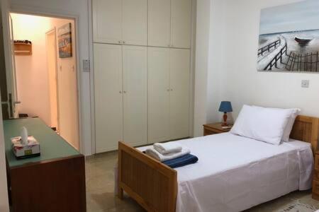 Regina Gardens - Spacious, 3 Bed, Ground Floor Unit With Large Patio * Paphos