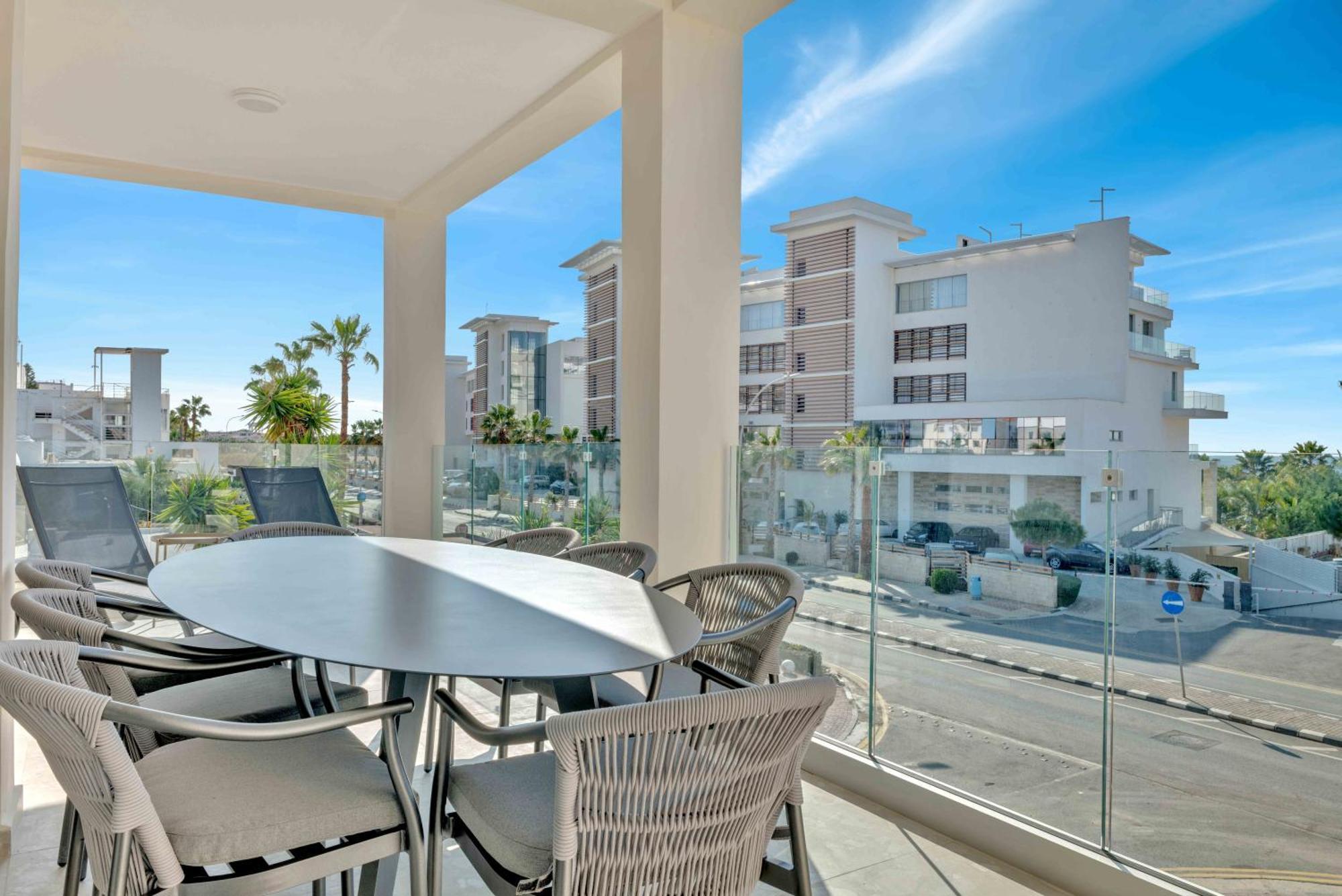 Phaedrus Living: Seaview Luxury Flat Limnaria 150 Paphos