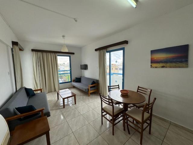 Aparthotel Kefalonitis 3*