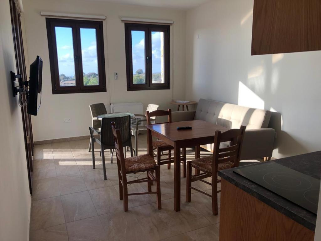 Daniel's * Paphos