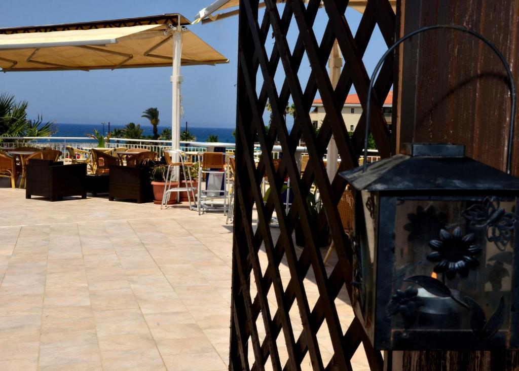 Panareti Aparthotel 3*