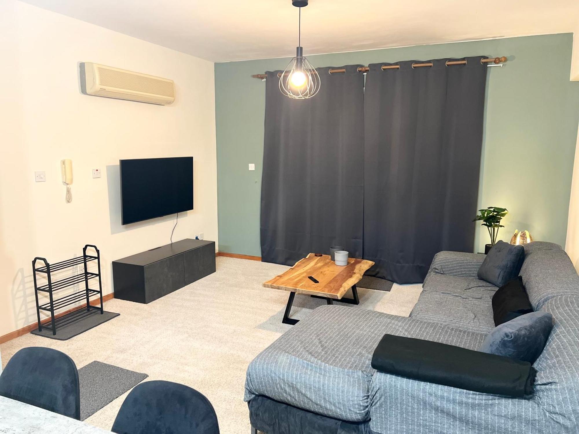 212 Apartment, A 2-bedroom Escape Paphos