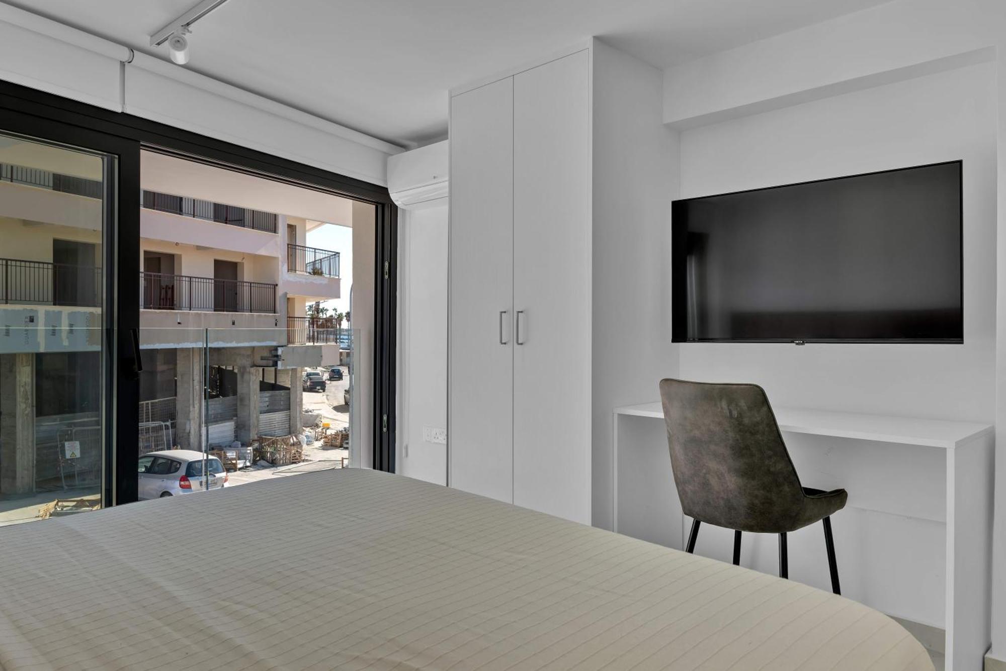 Phaedrus Living Alkminis Seaview Litore Apartment