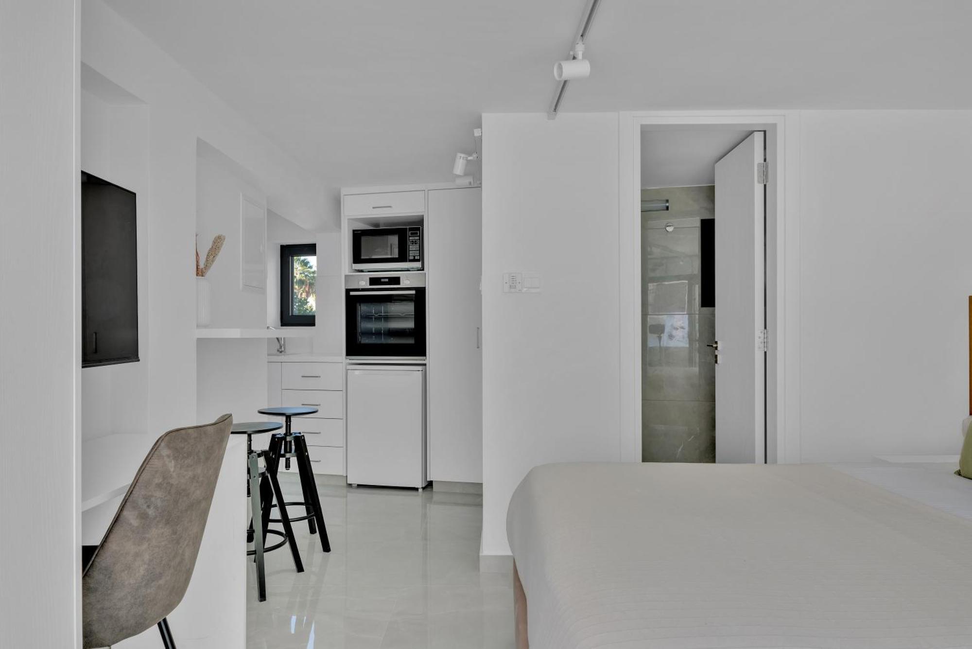 Phaedrus Living Alkminis Seaview Litore *