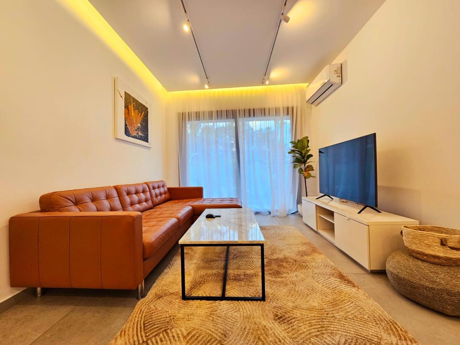 2 Bedrooms
