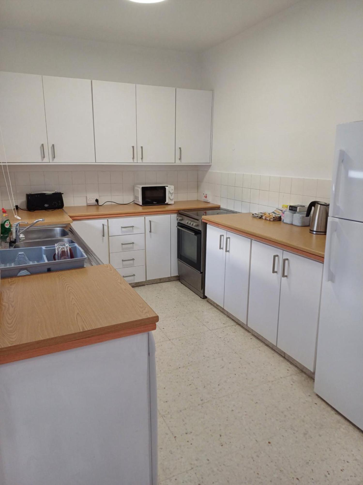 Spacious 2 Bedroom Near Mall -internet 1gbps *