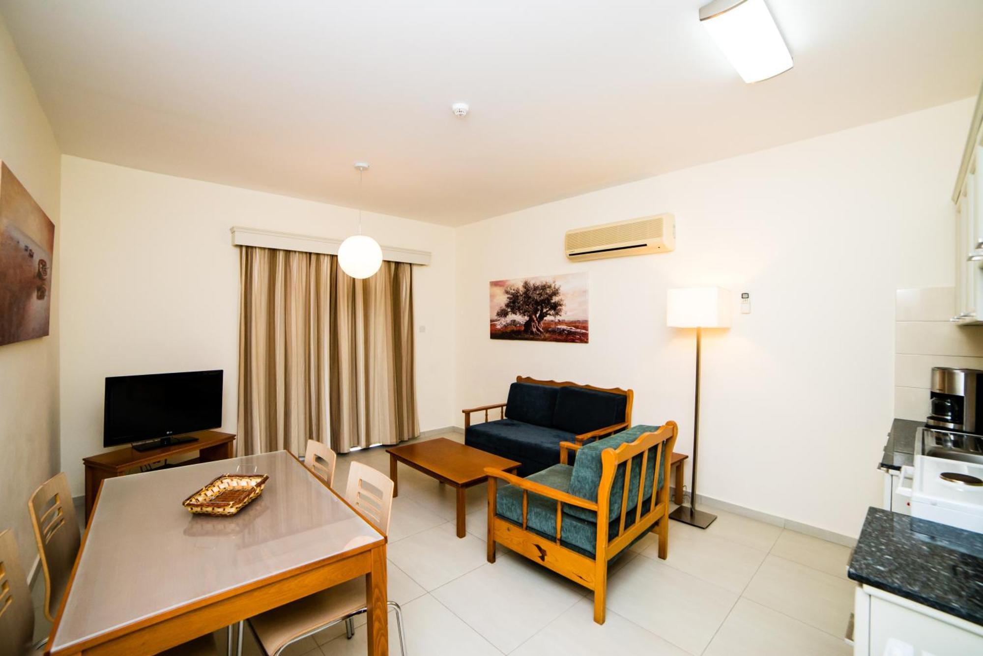 Kefalos Tourist Village 4*