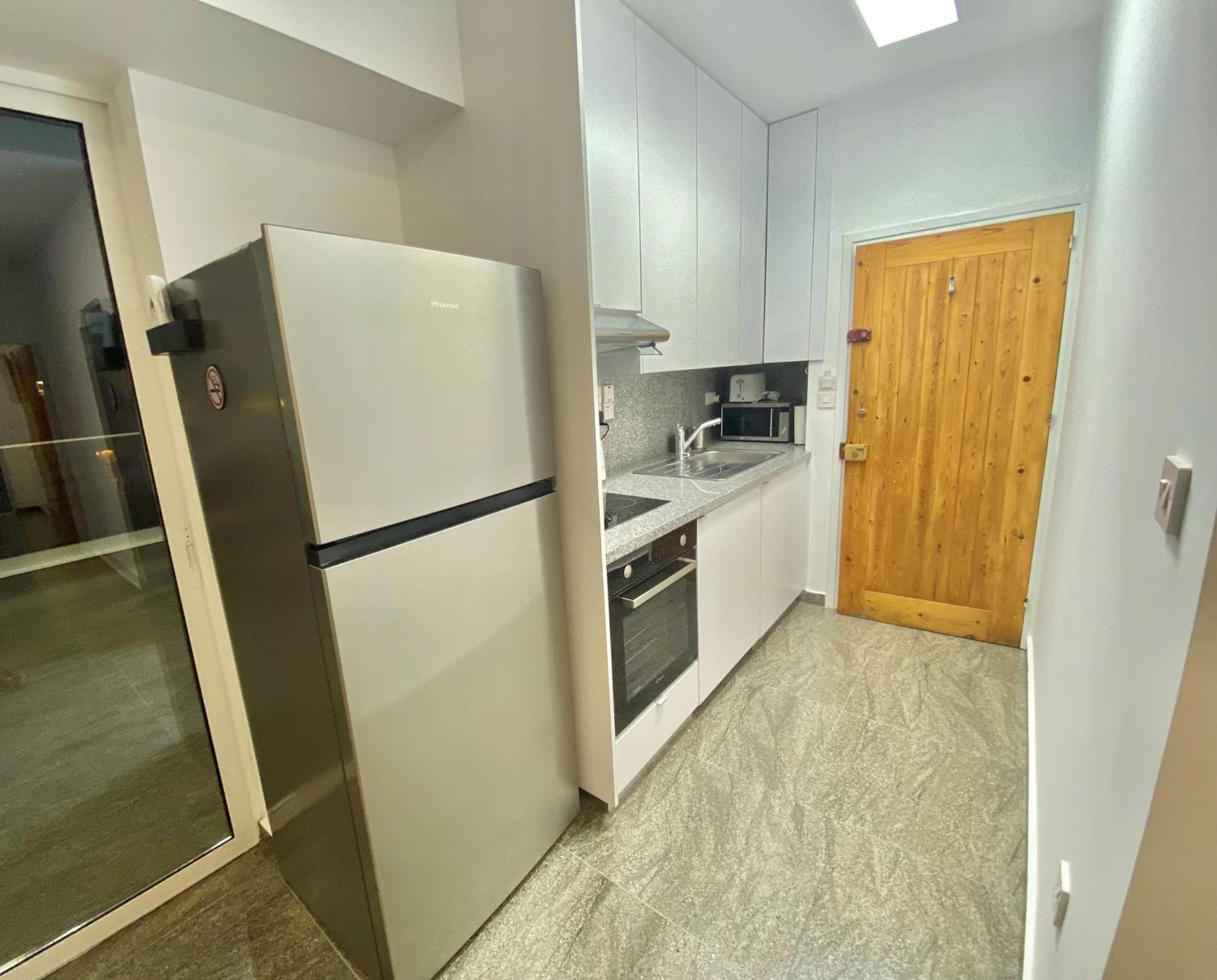 Ev Zin - Modern, Cozy, 1 Bed, Pool, 2 Balconies, A105 Paphos