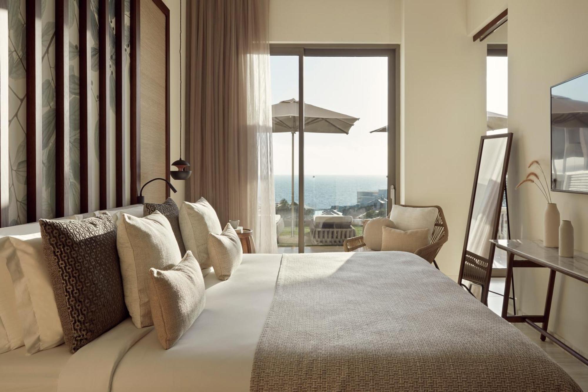 Mare Paphos Resort 5*